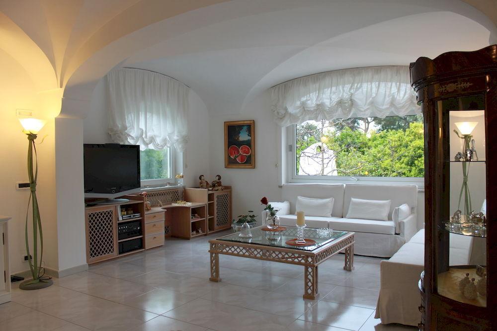 Villa Marinella Казамиччола-Терме Экстерьер фото